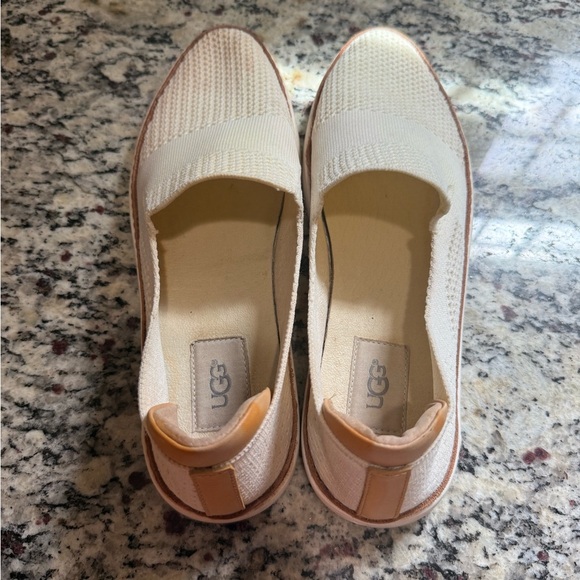 UGG Alameda Sammy Slip On Sneaker 9 - Picture 3 of 8